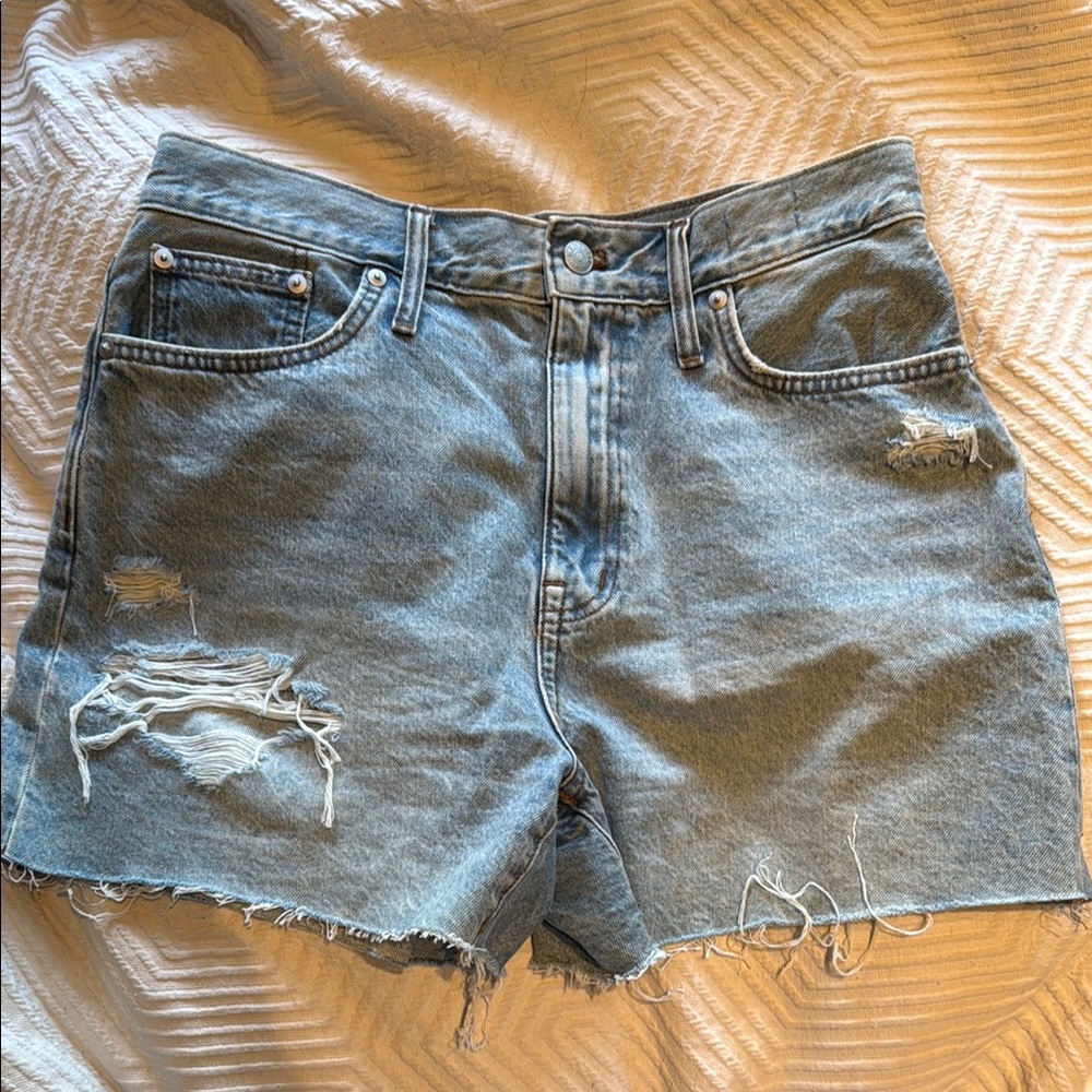 Madewell Blue Distressed “The MOMJEAN” Shorts High-Waisted